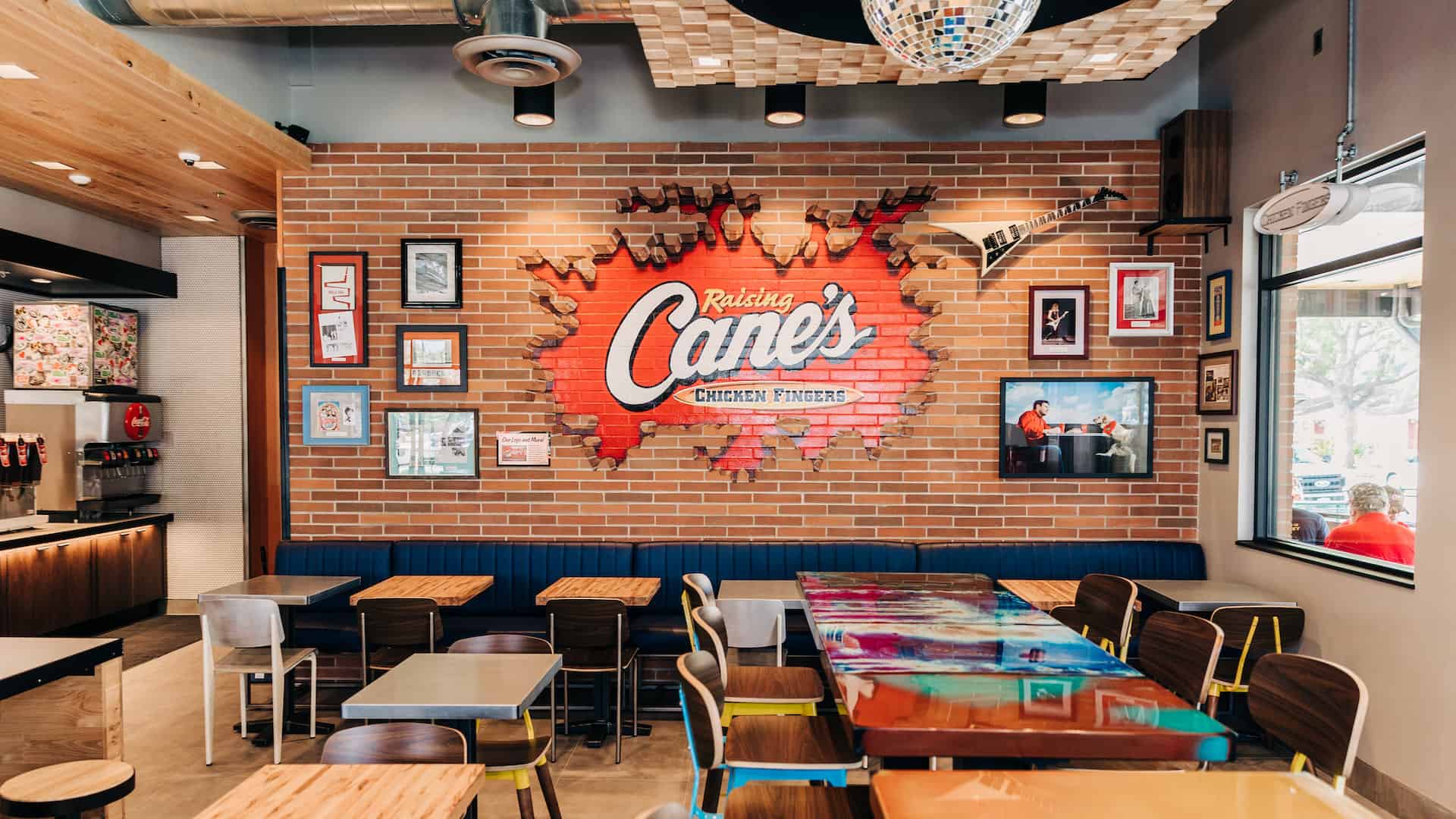 Raising Cane's first chicken restaurant in Tampa Bay to open