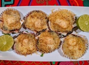 Fried scallops on shells