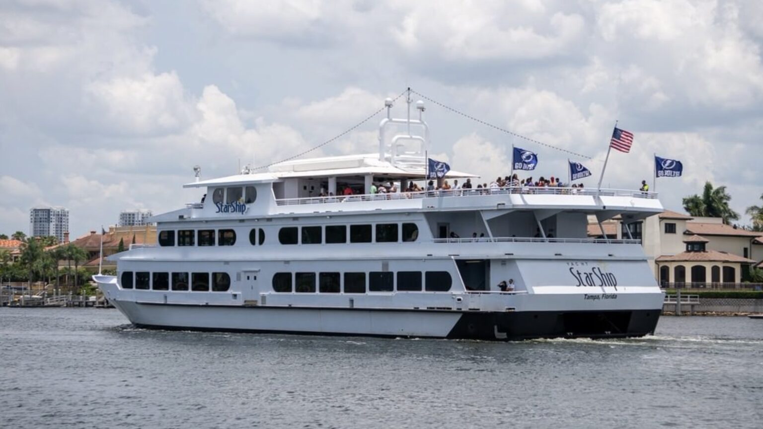 Yacht Starship launches brunch cruise in Tampa - That's So Tampa