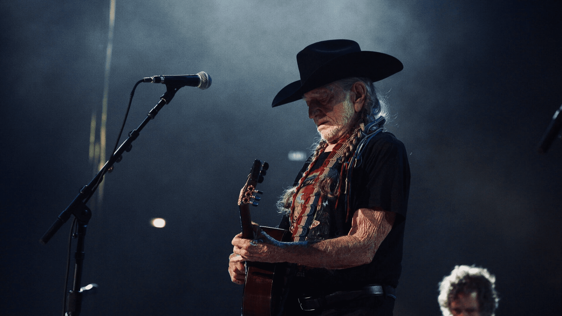 Willie Nelson's summer outlaw tour comes to Tampa this fall That's So