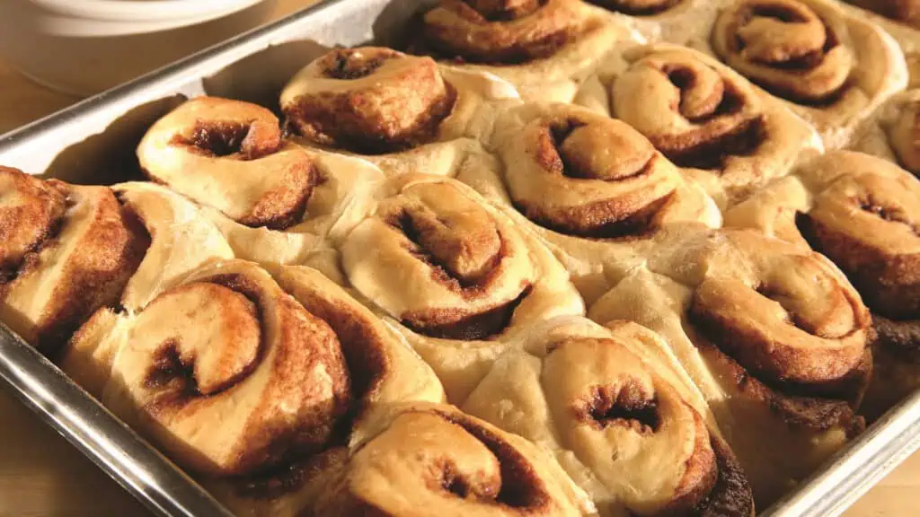 a plate of cinnamon rolls