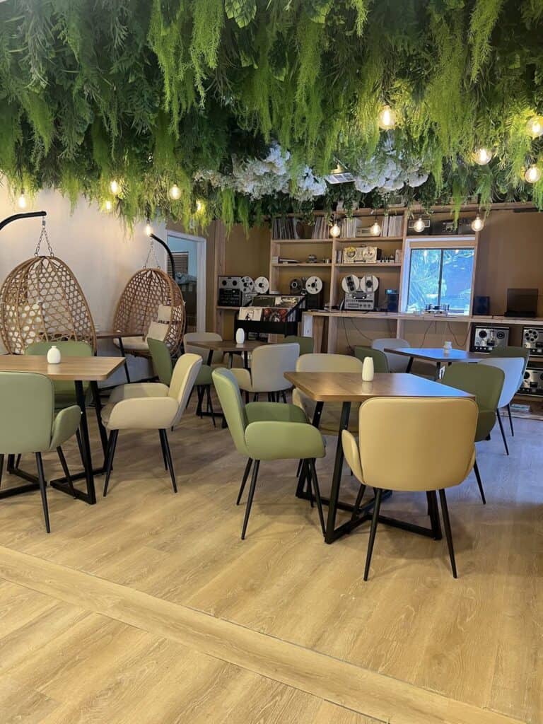 Seating at Spinning Coffee in Bradenton